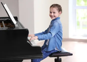 Çocuklar İçin Kurs Önerileri: Hem Eğitici Hem Eğlenceli!